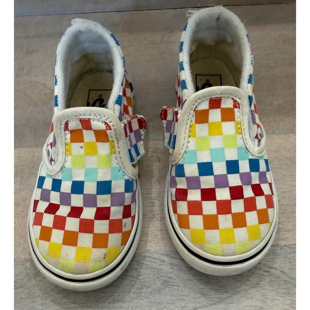 Vans Toddler Classic Slip-On V Rainbow Checkerboard Sneakers Size 8.0 US